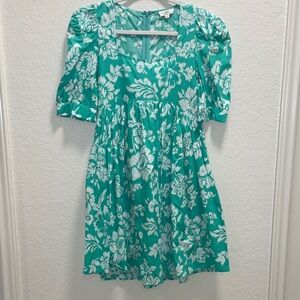 Entro Green and White Floral Dress